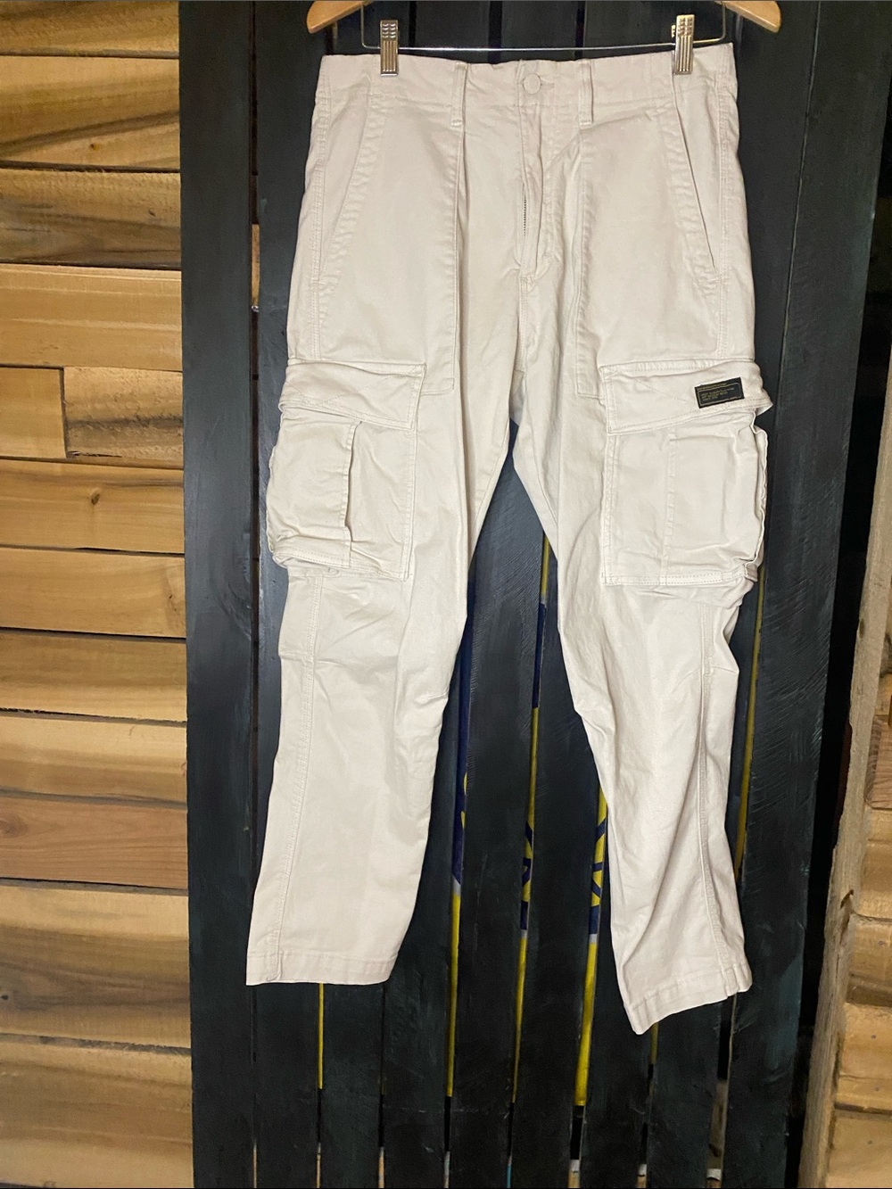 Zara Men's Cream Cargo Pants with Utility Pockets size 30x30
